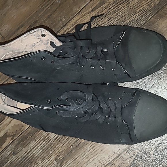 John varvatos shoes - Picture 2 of 4